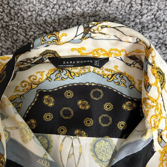 Zara Woman Ecru Chain Scarf Print Button Down Blouse Size
Small - Picture 4 of 11